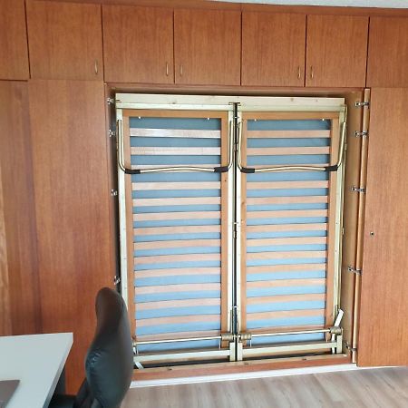 Best Rated Central Apartment Vienna - Ac, Wifi, 24H7Days Self Check-In, Board Games, Netflix מראה חיצוני תמונה