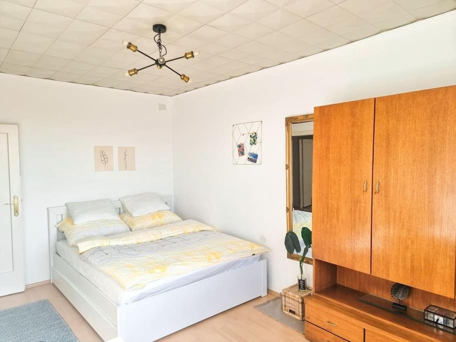 Best Rated Central Apartment Vienna - Ac, Wifi, 24H7Days Self Check-In, Board Games, Netflix מראה חיצוני תמונה